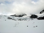 SILVRETTA - OPRAVDOV SKIALPINISTICK RJ - 2011, tyi dny ve sluncem zalitch horch. Pochvala vem astnkm za pohodu a super vkony. Odpoledn siesta byla vdy odmnou za rann vstvn... - fotografie 66