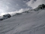 SILVRETTA - OPRAVDOV SKIALPINISTICK RJ - 2011, tyi dny ve sluncem zalitch horch. Pochvala vem astnkm za pohodu a super vkony. Odpoledn siesta byla vdy odmnou za rann vstvn... - fotografie 80