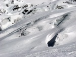 SILVRETTA - OPRAVDOV SKIALPINISTICK RJ - 2011, tyi dny ve sluncem zalitch horch. Pochvala vem astnkm za pohodu a super vkony. Odpoledn siesta byla vdy odmnou za rann vstvn... - fotografie 137