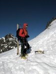 SILVRETTA - OPRAVDOV SKIALPINISTICK RJ - 2011, tyi dny ve sluncem zalitch horch. Pochvala vem astnkm za pohodu a super vkony. Odpoledn siesta byla vdy odmnou za rann vstvn... - fotografie 159