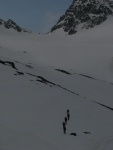 Skialpov rj 2011 slo 2, Nepzniv pedpov na tst nevyla a tak si vichni louen se zimou skvle uili. tyi dny pln nronho lapn a ostrch sjezd. Zvren odjezd na erstvm praanu byl zakonenm vskutku st - fotografie 64