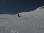 Skialpov rj 2011 slo 2, Nepzniv pedpov na tst nevyla a tak si vichni louen se zimou skvle uili. tyi dny pln nronho lapn a ostrch sjezd. Zvren odjezd na erstvm praanu byl zakonenm vskutku st - fotografie 111