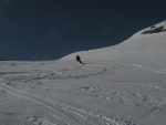 Skialpov rj 2011 slo 2, Nepzniv pedpov na tst nevyla a tak si vichni louen se zimou skvle uili. tyi dny pln nronho lapn a ostrch sjezd. Zvren odjezd na erstvm praanu byl zakonenm vskutku st - fotografie 150