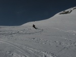 Skialpov rj 2011 slo 2, Nepzniv pedpov na tst nevyla a tak si vichni louen se zimou skvle uili. tyi dny pln nronho lapn a ostrch sjezd. Zvren odjezd na erstvm praanu byl zakonenm vskutku st - fotografie 151