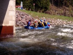 Rafing na Labi pod pidlerovskou soutskou, I v tomto asnm jarnm termnu nm poas vylo na jedniku. Byl to vodck svtek, kter snad budeme moci zoakovat nejpozdji za 2 roky. - fotografie 17