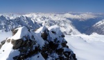 PECHOD SILVRETTY NA SKIALPECH, Vylo nejen poas a nov snh, ale i parta. Prost asn akce. Dalo by se ci: skialpinistick mlsota. - fotografie 115