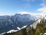 Hochschwab skialpov, V noru jsme se vydali na skialpov przkum vchodn hradby trska - poho Hochschwab. Co se tk mnostv snhu dn hitparda, ale i tak jsme si to uili. Zejmna pi kopn stup pi sestupu z h - fotografie 6