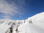 Hochschwab skialpov, V noru jsme se vydali na skialpov przkum vchodn hradby trska - poho Hochschwab. Co se tk mnostv snhu dn hitparda, ale i tak jsme si to uili. Zejmna pi kopn stup pi sestupu z h - fotografie 11