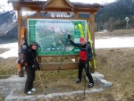 Hochschwab skialpov, V noru jsme se vydali na skialpov przkum vchodn hradby trska - poho Hochschwab. Co se tk mnostv snhu dn hitparda, ale i tak jsme si to uili. Zejmna pi kopn stup pi sestupu z h - fotografie 43