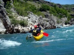 RAFTING EXPEDICE DO ALBNIE 2011, Dalek a exotick zem ns opt pijala vldn s pekrsnou prodou a dobrm poasm. Vodckch zitk bylo hojn, stejn jako gurmnskch a cestovatelskch. Pjemnou partu jet vylepila Danina k - fotografie 34