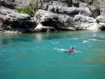 RAFTING EXPEDICE DO ALBNIE 2011, Dalek a exotick zem ns opt pijala vldn s pekrsnou prodou a dobrm poasm. Vodckch zitk bylo hojn, stejn jako gurmnskch a cestovatelskch. Pjemnou partu jet vylepila Danina k - fotografie 38