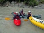 RAFTING EXPEDICE DO ALBNIE 2011, Dalek a exotick zem ns opt pijala vldn s pekrsnou prodou a dobrm poasm. Vodckch zitk bylo hojn, stejn jako gurmnskch a cestovatelskch. Pjemnou partu jet vylepila Danina k - fotografie 188