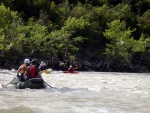 RAFTING EXPEDICE DO ALBNIE 2011, Dalek a exotick zem ns opt pijala vldn s pekrsnou prodou a dobrm poasm. Vodckch zitk bylo hojn, stejn jako gurmnskch a cestovatelskch. Pjemnou partu jet vylepila Danina k - fotografie 192