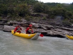 RAFTING EXPEDICE DO ALBNIE 2011, Dalek a exotick zem ns opt pijala vldn s pekrsnou prodou a dobrm poasm. Vodckch zitk bylo hojn, stejn jako gurmnskch a cestovatelskch. Pjemnou partu jet vylepila Danina k - fotografie 272