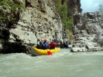 RAFTING EXPEDICE DO ALBNIE 2011, Dalek a exotick zem ns opt pijala vldn s pekrsnou prodou a dobrm poasm. Vodckch zitk bylo hojn, stejn jako gurmnskch a cestovatelskch. Pjemnou partu jet vylepila Danina k - fotografie 286