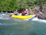 RAFTING EXPEDICE DO ALBNIE 2011, Dalek a exotick zem ns opt pijala vldn s pekrsnou prodou a dobrm poasm. Vodckch zitk bylo hojn, stejn jako gurmnskch a cestovatelskch. Pjemnou partu jet vylepila Danina k - fotografie 484