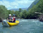 RAFTING EXPEDICE DO ALBNIE 2011, Dalek a exotick zem ns opt pijala vldn s pekrsnou prodou a dobrm poasm. Vodckch zitk bylo hojn, stejn jako gurmnskch a cestovatelskch. Pjemnou partu jet vylepila Danina k - fotografie 527