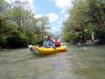 RAFTING EXPEDICE DO ALBNIE 2011, Dalek a exotick zem ns opt pijala vldn s pekrsnou prodou a dobrm poasm. Vodckch zitk bylo hojn, stejn jako gurmnskch a cestovatelskch. Pjemnou partu jet vylepila Danina k - fotografie 532