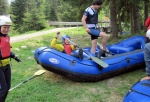 RAFTING NA TATRANSK BEL 2011, Ndhern poas a skvl partika... jen t vody, kdyby bylo vce.... (a mn Boroviky...) - fotografie 13