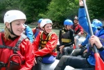 RAFTING - ALPSK SUPERVKEND KVTEN 2011, Tenhle zjezd byste mli zkusit, to je fakt dobr akce, na kterou se d jezdit opakovan. I kdy tentokrt poas maliko zahrozilo a ve vych polohch napadl snh. Dky tomu na ns ekala pardn v - fotografie 85