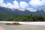 RAFTING V JULSKCH ALPCH KVTEN 2011, Tenhle vbr ek se opravdu povedl. Kdy na nj vyrazte je poteba mt trochu tst na vodu. Moc dobr parta - to se d jet cokoliv za jakkoliv vody. - fotografie 43