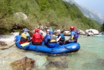 RAFTING V JULSKCH ALPCH KVTEN 2011, Tenhle vbr ek se opravdu povedl. Kdy na nj vyrazte je poteba mt trochu tst na vodu. Moc dobr parta - to se d jet cokoliv za jakkoliv vody. - fotografie 57