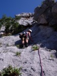 HOROŠKOLA V CHORVATSKÉ PAKLENICI, Horolezecký výcvik v nádherném prostředí Národního paku Paklenica se jako obvykle vyvedl na výbornou, včetně zdolání Anica Kuku. - fotografie 99