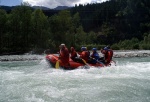 Adrenaln rafting na Iselu - ervenec 2011, Nejlep raftov voda, k tomu vlap do hor. Ve podbareveno pardnm slunenm poasm. - fotografie 25