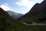 Adrenaln rafting na Iselu - ervenec 2011, Nejlep raftov voda, k tomu vlap do hor. Ve podbareveno pardnm slunenm poasm. - fotografie 44