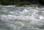 Adrenaln rafting na Iselu - ervenec 2011, Nejlep raftov voda, k tomu vlap do hor. Ve podbareveno pardnm slunenm poasm. - fotografie 50