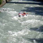 Adrenaln rafting na Iselu - ervenec 2011, Nejlep raftov voda, k tomu vlap do hor. Ve podbareveno pardnm slunenm poasm. - fotografie 67