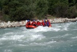 Adrenaln rafting na Iselu - ervenec 2011, Nejlep raftov voda, k tomu vlap do hor. Ve podbareveno pardnm slunenm poasm. - fotografie 87