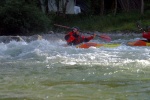 KAJAK KEMP SALZA 2011, Pardn parta, rostouc voda a taky vkony astnk. Myslm e to byl skvlej kemp. Vechny zdrav Venca a Sandl - fotografie 47