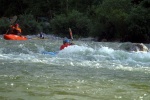 KAJAK KEMP SALZA 2011, Pardn parta, rostouc voda a taky vkony astnk. Myslm e to byl skvlej kemp. Vechny zdrav Venca a Sandl - fotografie 52