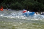 KAJAK KEMP SALZA 2011, Pardn parta, rostouc voda a taky vkony astnk. Myslm e to byl skvlej kemp. Vechny zdrav Venca a Sandl - fotografie 53