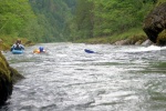 KAJAK KEMP SALZA 2011, Pardn parta, rostouc voda a taky vkony astnk. Myslm e to byl skvlej kemp. Vechny zdrav Venca a Sandl - fotografie 107