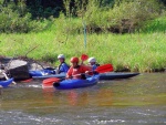 Kajakov kola Jizera 3.-4. z 2011, Ndhern poas a vkend strven v ndhernm mst pi ndhernm sportu, to je prost ndhern vkend... Vechny astnky koly musme pochvlit, pokroky byly viditeln pro radost. - fotografie 20