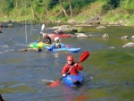 Kajakov kola Jizera 3.-4. z 2011, Ndhern poas a vkend strven v ndhernm mst pi ndhernm sportu, to je prost ndhern vkend... Vechny astnky koly musme pochvlit, pokroky byly viditeln pro radost. - fotografie 32