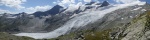 Vstup na Grossvenediger - srpen 2011, V srpnu jsme vyrazili s kilenty na vrchol tet nejvy hory Rakouska Grossvenediger - 3.674m. Vrcholu Velkho Bentana jsme zdrn doshli a tak si dosyta uili pohody vldnouc na Neue Prager Hut - fotografie 11