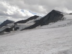 Ve stnu Grossglockneru a Grossvenedigeru - srpen 2011, Opt pohodov akcika v malm kolektivu, poas luxusn a na jeden den, kdy napdlo 10 cm erstvho snhu. Natst zrovna tenhle neas jsme strvili ve vyht saun chaty Rudolfshutte. Sam asn z - fotografie 20