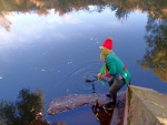 ZAMYKN LABE 2011, Tradin a vyveden akce jako obvykle za slunench paprsk a pohody v kuksu. I letos dolo na koupn, ale veern kapela rozehla kadho. - fotografie 19