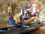 ZAMYKN LABE 2011, Tradin a vyveden akce jako obvykle za slunench paprsk a pohody v kuksu. I letos dolo na koupn, ale veern kapela rozehla kadho. - fotografie 58