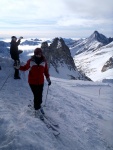 Podzimn ROZLYOVN TUX 2011, Pardn akce s bjenou partikou zajmavch lidiek a dobrch lya a snowbork. Jen kdyby to tak rychle neutkalo... A taky by mohlo trochu nakydat, Alponoi. - fotografie 22