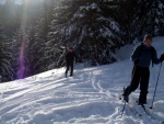 PR FOTEK ZE ZKLADN KURZU SKIALPINISMU, Skvl parta, snhu poehnan, pardn posko, a vynikajc gastro zitky. Tentokrt si to vichni ndhern uili... e jo, vy co jste tam byli?? - fotografie 44