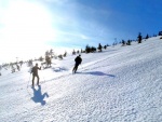 ZKLADN KURZ SKIALPINISMU 2.-4.3.2012, Tak tohle byl uniktn kurz, v rmci prvnho dne jsme zvldli vystoupit na Snku. Prost nm to lapalo... oba dva dny. A ta leva se v ndli vyzout, byla k nezaplacen :-) - fotografie 41