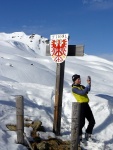 SKIALPINISTICK ELDORDO, Tahle parta veden Hanzem a Salmkem mla neskutenou kliku na poas... Spousta snhu, slunce, lavin i nastoupanch vkovch metr a vypitch kvasnic. Tahle partika si poradila se vm, vetn nro - fotografie 80