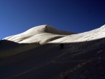 SKIALPINISTICK ELDORDO, Tahle parta veden Hanzem a Salmkem mla neskutenou kliku na poas... Spousta snhu, slunce, lavin i nastoupanch vkovch metr a vypitch kvasnic. Tahle partika si poradila se vm, vetn nro - fotografie 137