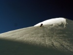 SKIALPINISTICK ELDORDO, Tahle parta veden Hanzem a Salmkem mla neskutenou kliku na poas... Spousta snhu, slunce, lavin i nastoupanch vkovch metr a vypitch kvasnic. Tahle partika si poradila se vm, vetn nro - fotografie 148