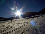 SKIALPINISTICK ELDORDO, Tahle parta veden Hanzem a Salmkem mla neskutenou kliku na poas... Spousta snhu, slunce, lavin i nastoupanch vkovch metr a vypitch kvasnic. Tahle partika si poradila se vm, vetn nro - fotografie 161