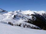 SKIALPINISTICK ELDORDO, Tahle parta veden Hanzem a Salmkem mla neskutenou kliku na poas... Spousta snhu, slunce, lavin i nastoupanch vkovch metr a vypitch kvasnic. Tahle partika si poradila se vm, vetn nro - fotografie 204